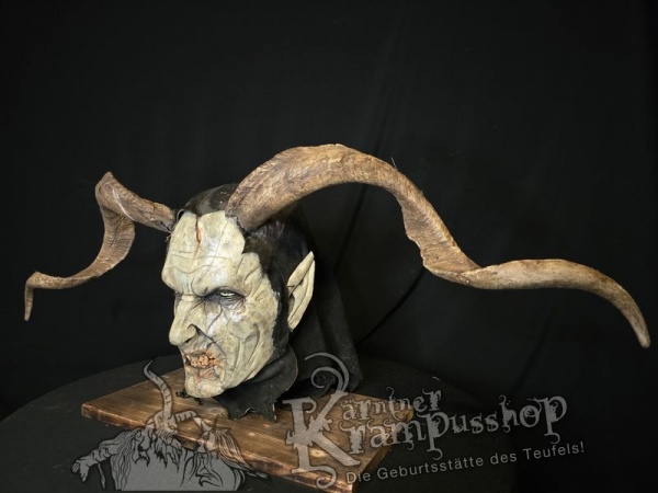 Ziegenbockhörner aus der Region Ampulien