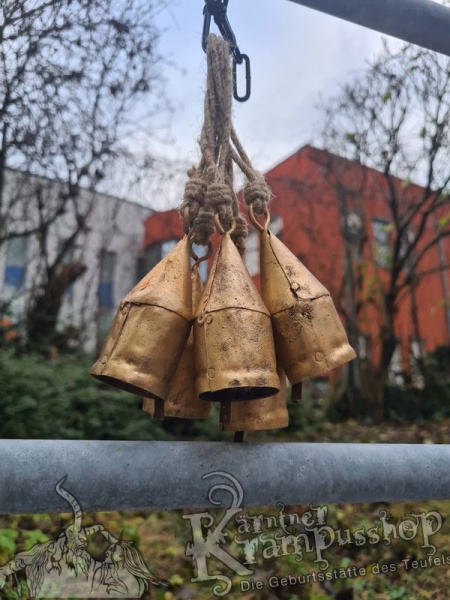 Urige Turmglocke Antik am Strick Abverkauf