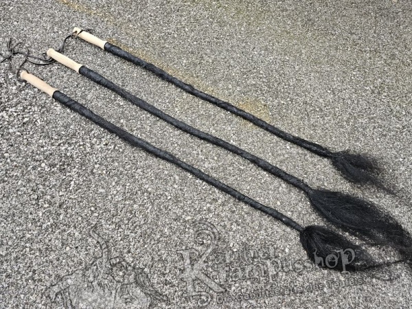 Latexpeitsche Schwarz