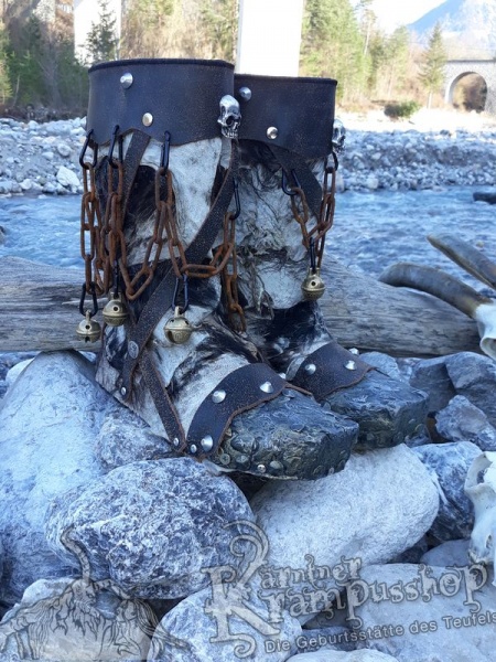 Krampusstiefel mit Kappen Braun Gefalzt