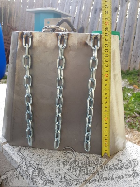 Balken-Trichterglocke Klein Blank mit Kette