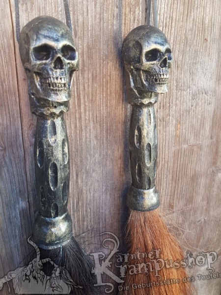 Pferdeschweif mit Stilgriff Death