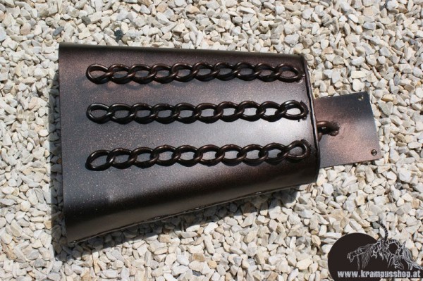 Balkenglocke mit Ketten