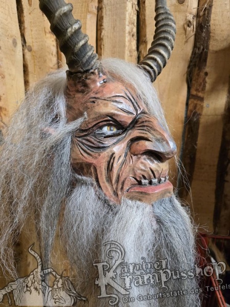Neue Krampusmaske Stillerer