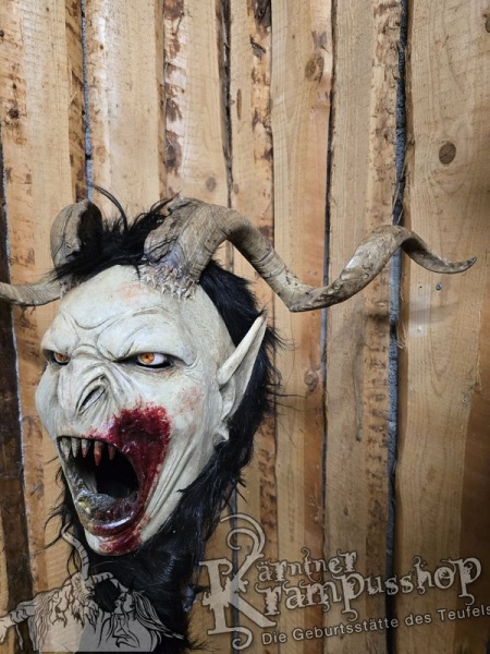 Neue Krampusmaske Orco